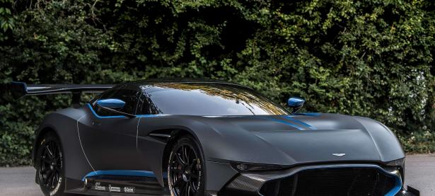 开云APP-从都灵到马拉加，辛纳的双线高光，ATP总决赛险胜如何为戴维斯杯荣耀铺路