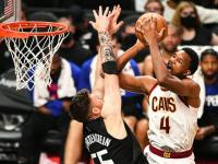 开云体育官网-骑士豪取胜利，赢得在主场的争夺的简单介绍