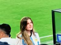 开云体育下载-阿根廷女足队在赛场上表现出色，赢得观众喝彩