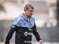 开云体育app-巴士拉足球队的表现引发球迷热议的简单介绍