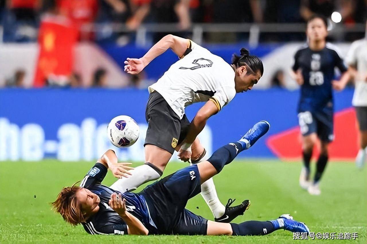 日本队逆袭战胜对手，晋级女足四强