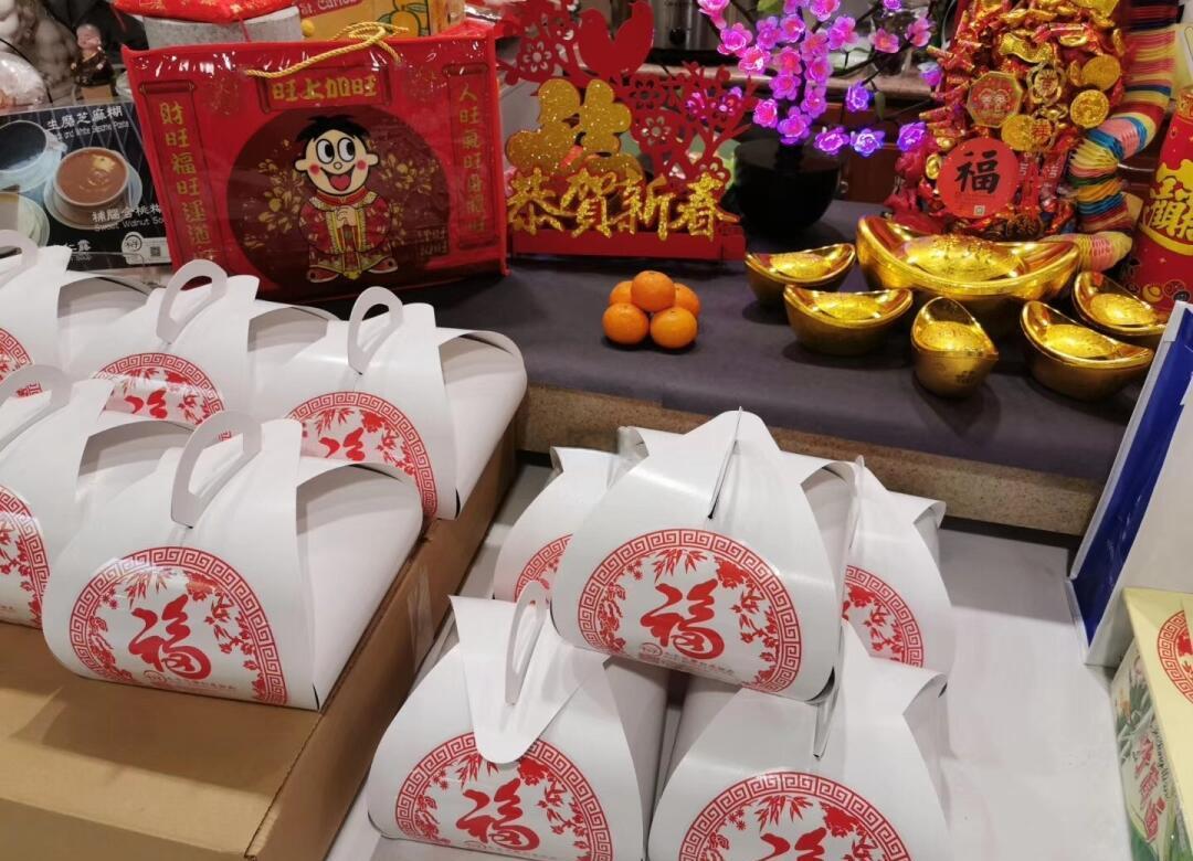 关于拓荒地国王队踉跄前进，求亲一脉相承的信息