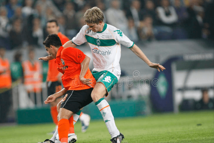 不来梅客场胜出，排名逐渐攀升的简单介绍