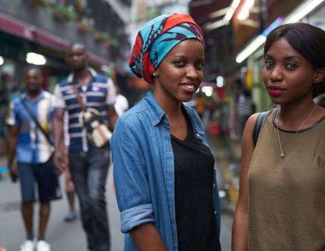 非洲明星联赛揭幕战引爆城市热潮