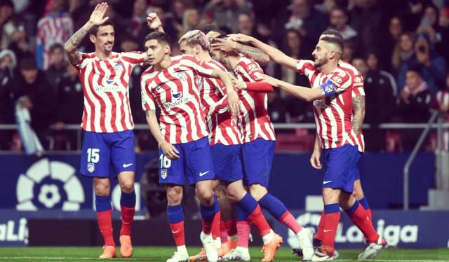 瓦伦西亚主场轻松击败对手保持不败