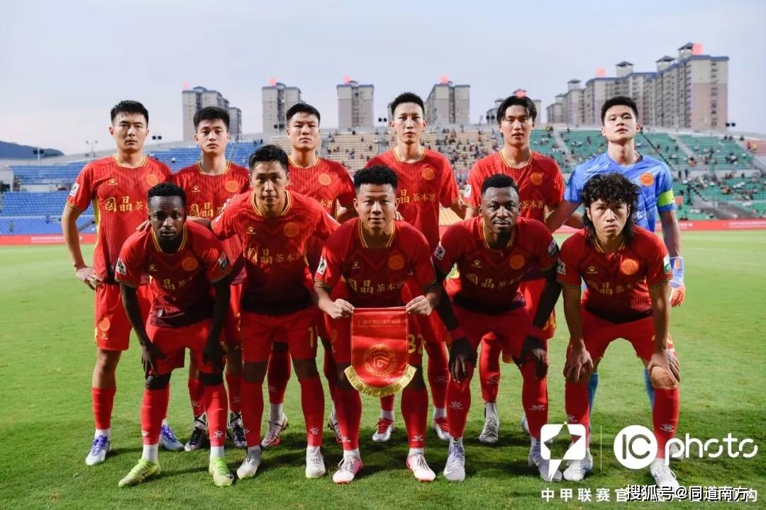 本土球员表现出色,协助球队取胜 本土球员表现出色,协助球队取胜